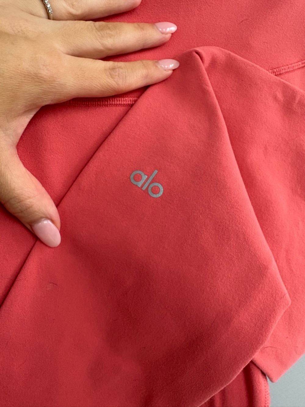 ALO Yoga Coral Pink High-Rise Leggings - Picture 3 of 4
